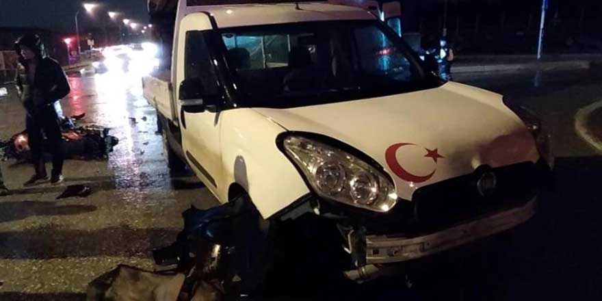 Samsun'da motosiklet kamyonet ile çarpıştı: 1 yaralı