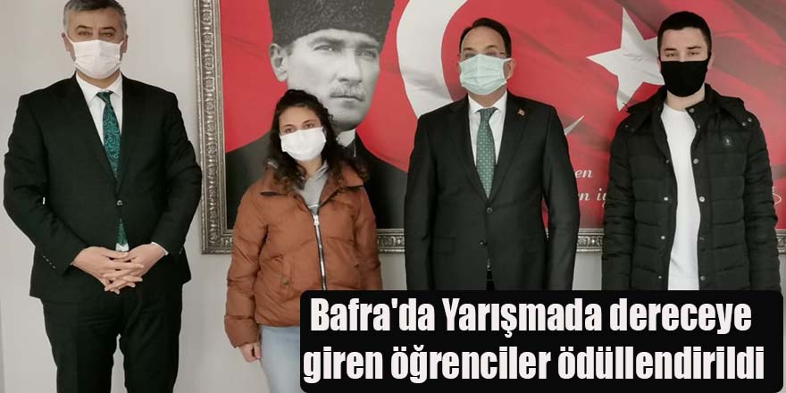 Bafra'da Yarışmada dereceye giren öğrenciler ödüllendirildi