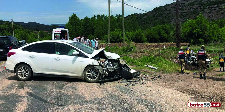 Tokat’ta iki otomobil çarpıştı: 1 ölü, 4 yaralı