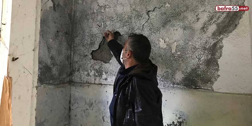 Muhtara, çürük ve yıkılmış okul binasını ‘tamir et’ dediler