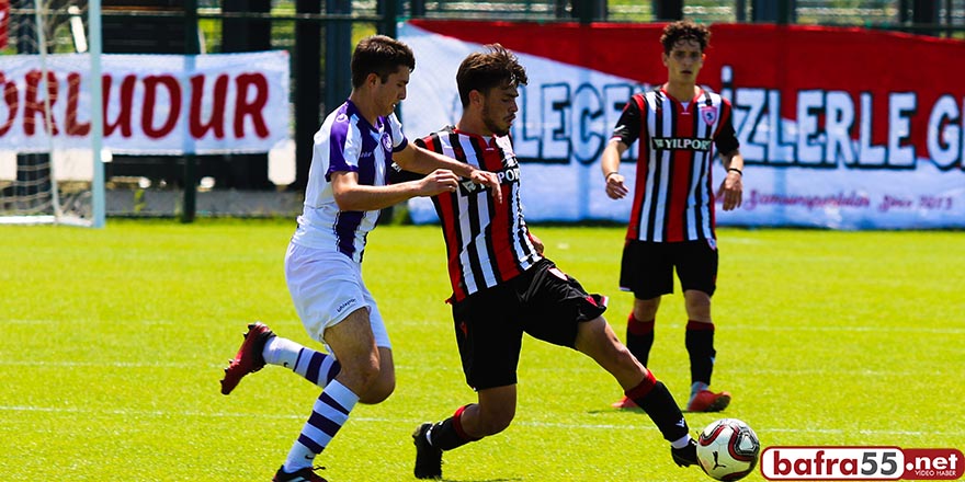 Samsunspor U19 takımı dolu dizgin