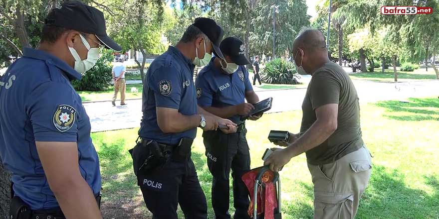 Samsun'da 2 kişiden kesici alet çıktı