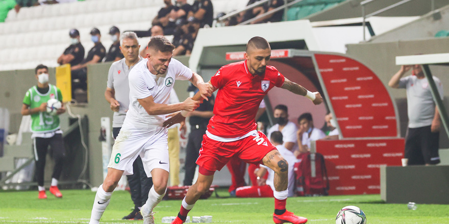 Samsunspor hazırlık maçında Giresunspor ile berabere kaldı