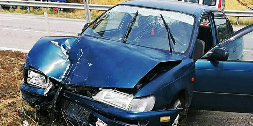 Havza'da kavşakta kaza 5 yaralı