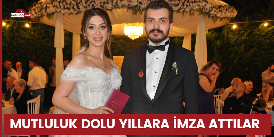 MUTLULUK DOLU YILLARA İMZA ATTILAR