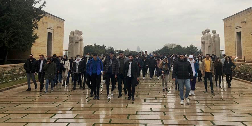 Sinop Belediyesi’nden Anıtkabir'e gezi