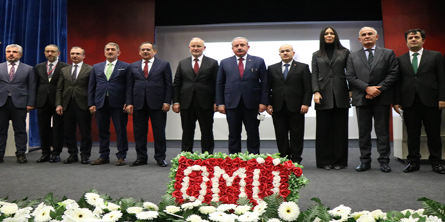 Meclis Başkanı Şentop: “İstiklal Marşı milletimizin ortak dilidir"