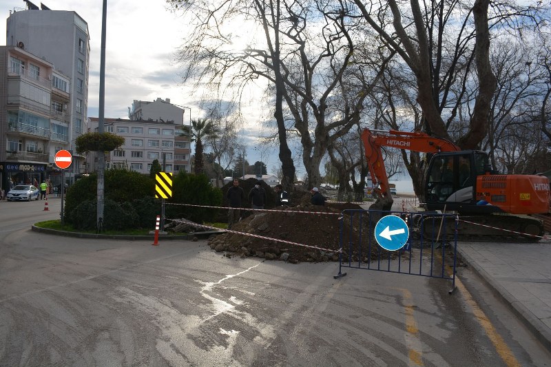 Sinop Meydan Projesi'nde yıkımlar devam ediyor