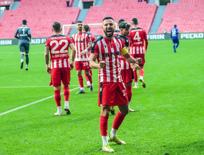 Samsunspor’un gol yükünü Yasin Öztekin çekti