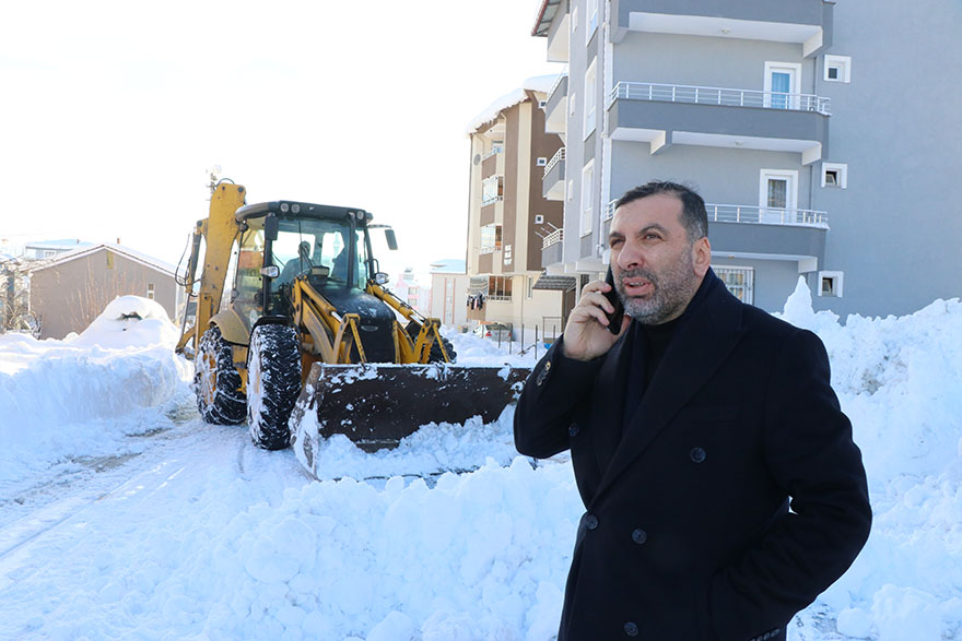 SARICAOĞLU, KÖYLERLE ULAŞIMI SAĞLADIK