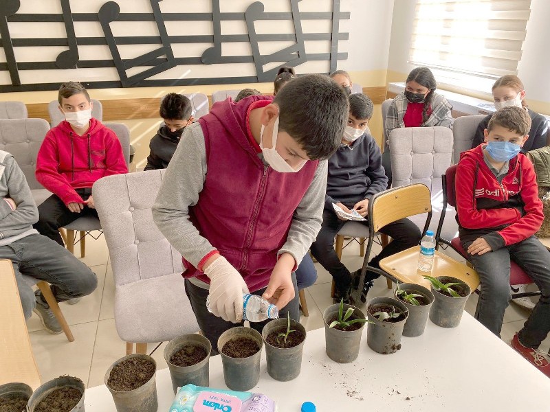 Samsun'da öğrencilere uygulamalı salep eğitimi