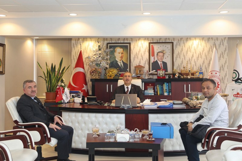 Başkan Özdemir: "Daha güzel yatırımları hayata geçireceğiz"
