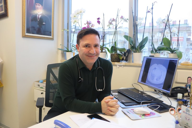 Prof. Dr. Özkaya: virüsün bulaşma ve hastalık yapma hızı yavaşladı