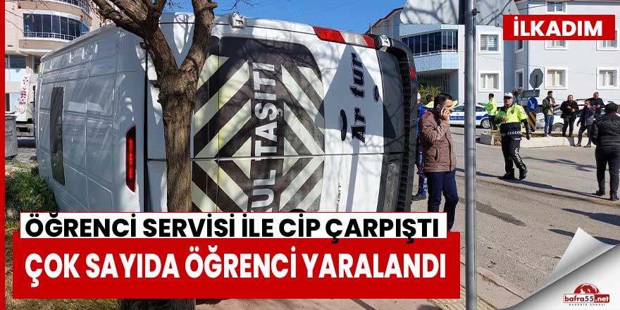 Öğrenci servisi ile cip çarpıştı: 15 Yaralı