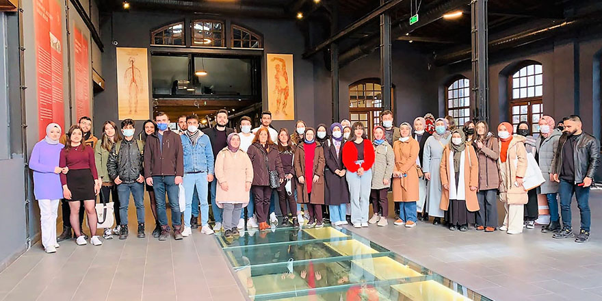 OMÜ’lü Akademisyenler ve Öğrenciler Fabrikalarda İncelemelerde Bulundu