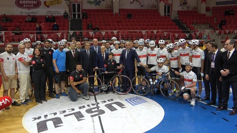Kocaeli'den yola çıkan 19 bisikletli Samsun’a ulaştı