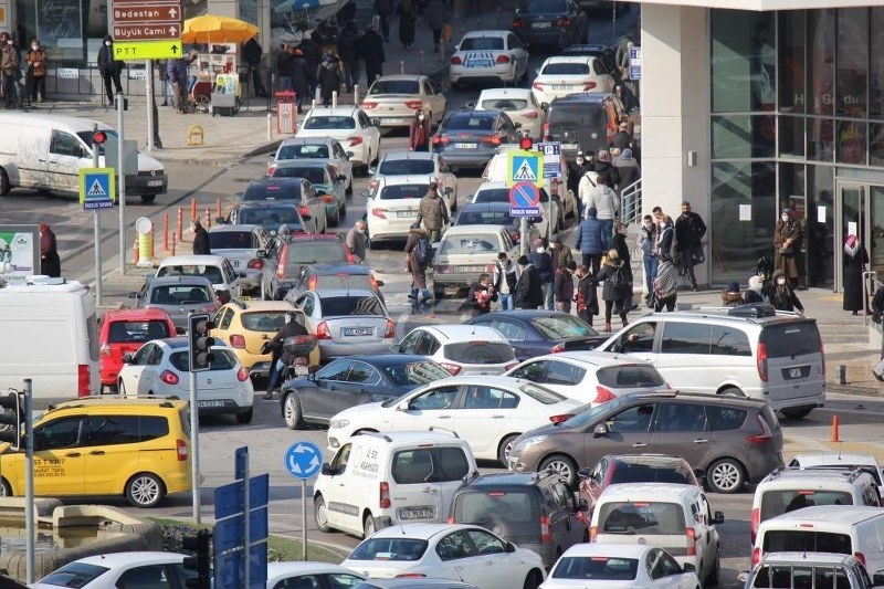 Samsun'da trafiğe kayıtlı araç sayısı 403 bin 722 oldu