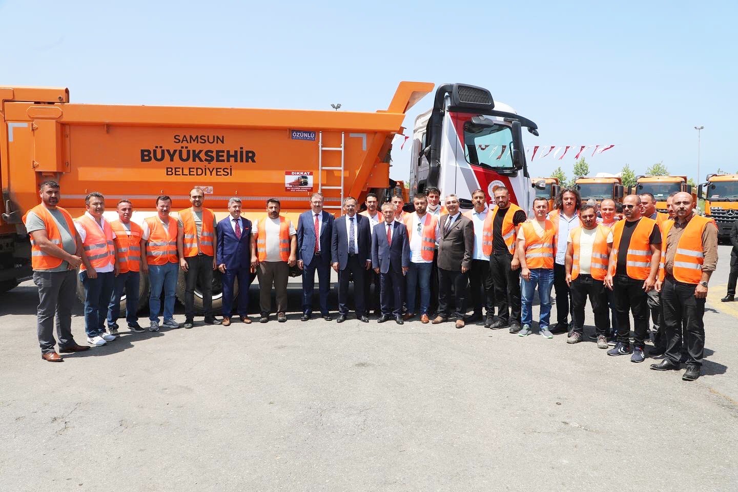 Samsun Büyükşehir Belediyesi araç filosuna 45 yeni kamyon