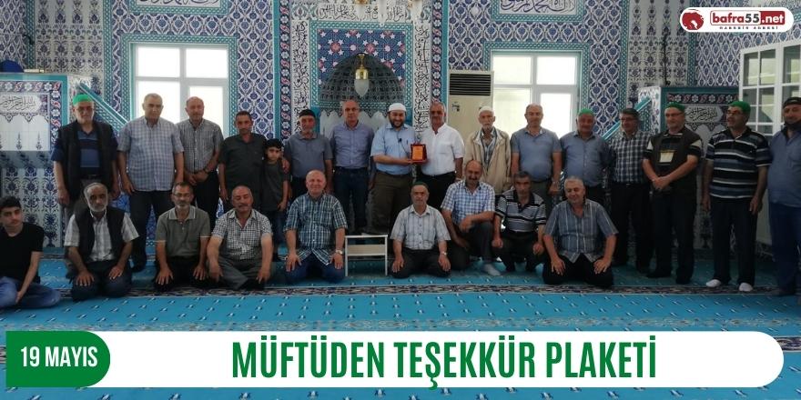 MÜFTÜDEN TEŞEKKÜR PLAKETİ