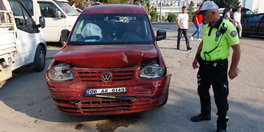 Canik'te trafik kazası: 2 yaralı