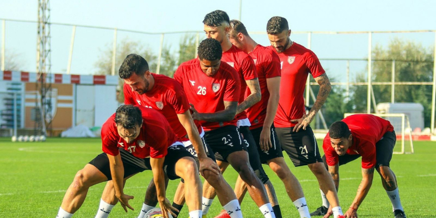 Samsunspor ile Sakaryaspor 32. randevuya çıkıyor