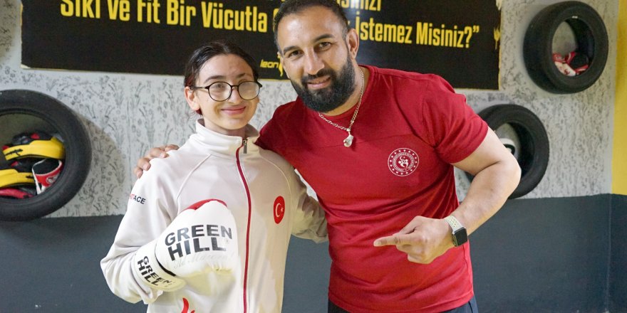 Kendini geliştirmek için başladığı sporda dünya üçüncüsü oldu