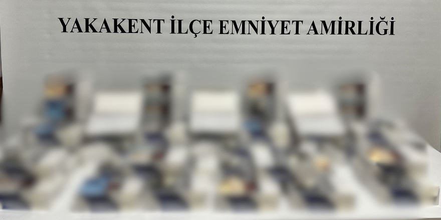 Yakakent'te sigara kaçakçısı polisten kaçamadı