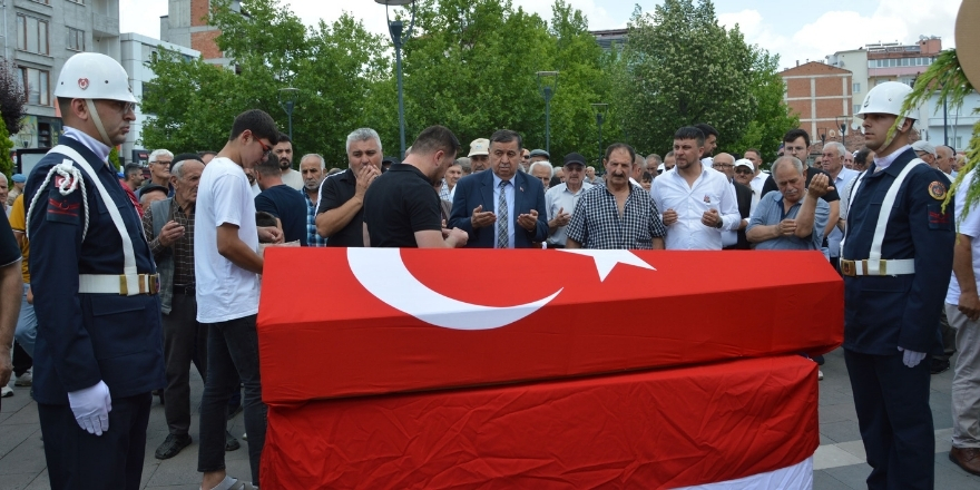 Samsun'da üniversite öğrencisi emlakçıyı tabancayla yaraladı