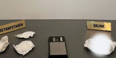 Samsun'da Uyuşturucuyla Yakalanan 2 Kişi Gözaltında