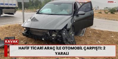 Hafif Ticari Araç ile Otomobil Çarpıştı: 2 Yaralı