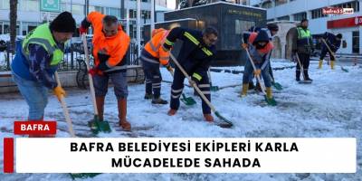 Bafra Belediyesi Ekipleri Karla Mücadelede Sahada
