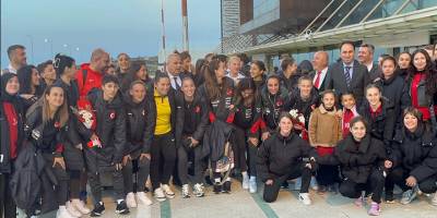 A Milli Kadın Futbol Takımı'na, Sinop'ta coşkulu karşılama