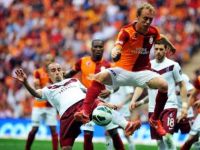 Aslan Hamsi’yi Arena’da avladı