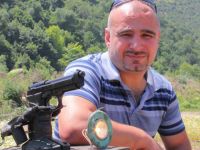 BU SİLAH SİSTEMİ GÖRDÜĞÜNÜ VURUYOR