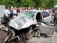 ZİNCİRLEME KAZA 1 ÖLÜ 7 YARALI