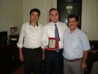 İlçe Müftüsünden Kaymakam ÜÇÜNCÜ’ye Plaket