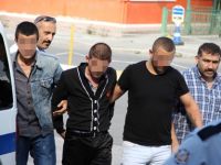 GAZİNO ÖNÜNDE SİLAHLI KAVGA: 6 GÖZALTI