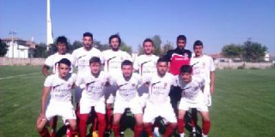 BAL liginde mücadele eden bafraspor liderliğini sürdürdü