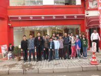 FİNAL DERGİSİ DERSHANESİNDEN ÖĞRENCİLERE MORAL YEMEĞİ