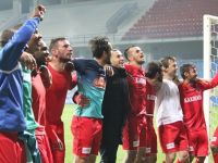 KARDEMİR KARABÜKSPOR 7 HAFTA SONRA 3 PUANLA BULUŞTU