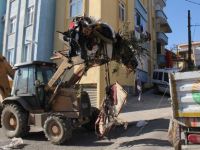 EVDEN 10 KAMYON ÇÖP ÇIKTI