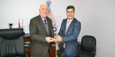 Bafra TSO’ dan Üyelerine Plaket