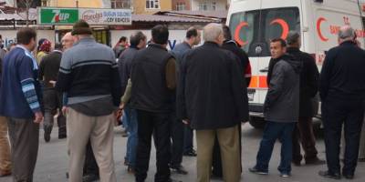 BAFRA DA MİNİBÜSÜN ÇARPTIĞI ÇOCUK YARALANDI