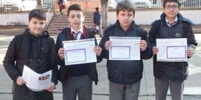 BAFRALI ÖĞRENCİLER KARNE HEYECANI YAŞADI