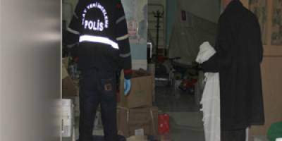 YAŞLI ADAM KALDIĞI DEPODA ÖLÜ BULUNDU