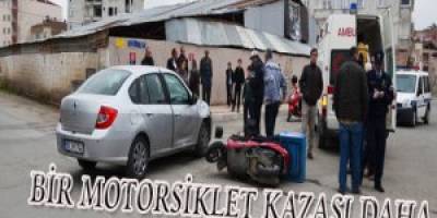 BAFRA'DA MOTOSİKLET KAZASI : 1 YARALI