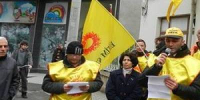 EĞİTİM-SEN'DEN GREV