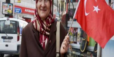 BAĞIMSIZ BELEDİYE BAŞKAN ADAYI ZEYNEP ÇİÇEK