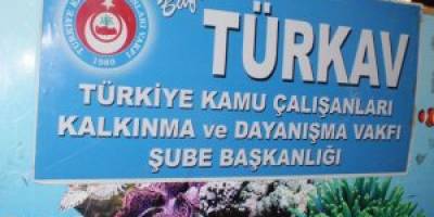 TURKAV’DAN KOCA SEYİT TİYATROSU