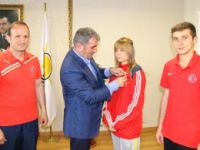 MİLLİ SPORCU MERVE YAZICI'DAN KÖKTAŞ'A ZİYARET